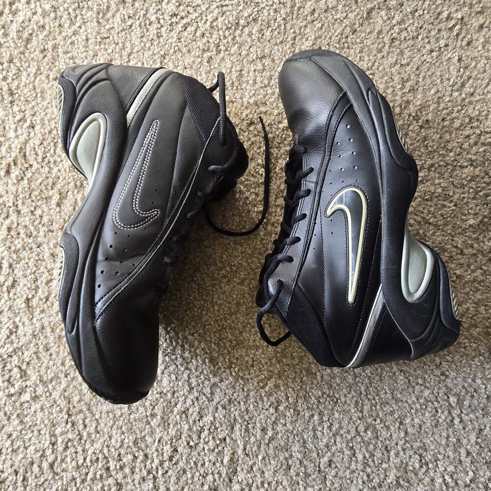 Nike Men's Black Silver Wrestling Shoes Size 11 US 318853-002 UPC 148747401